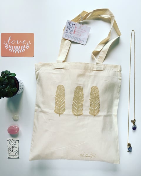 Image of Tote bag *gold trio of feathers*