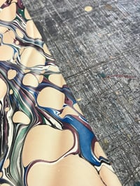 Image 4 of Marbled Paper #43 'Creamy Spanish Ripple'