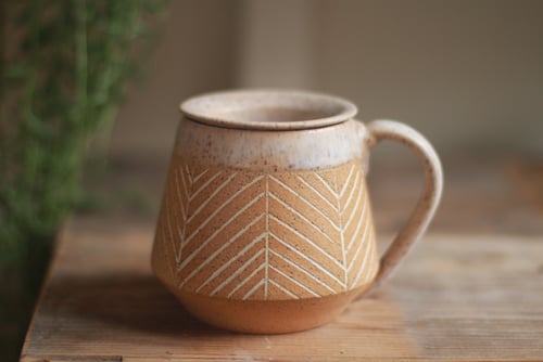 Image of Herringbone Mug & Tea Infuser Set