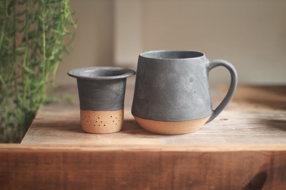 Image of Matte Charcoal Mug & Tea Infuser Set