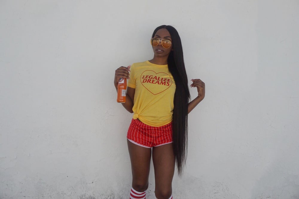 Image of "SLEEKER THAN YO' AVERAGE" Peruvian Straight LENGTHY Bundles