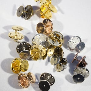 Image of Pin's Red Sunset / Red Sunset Pin's