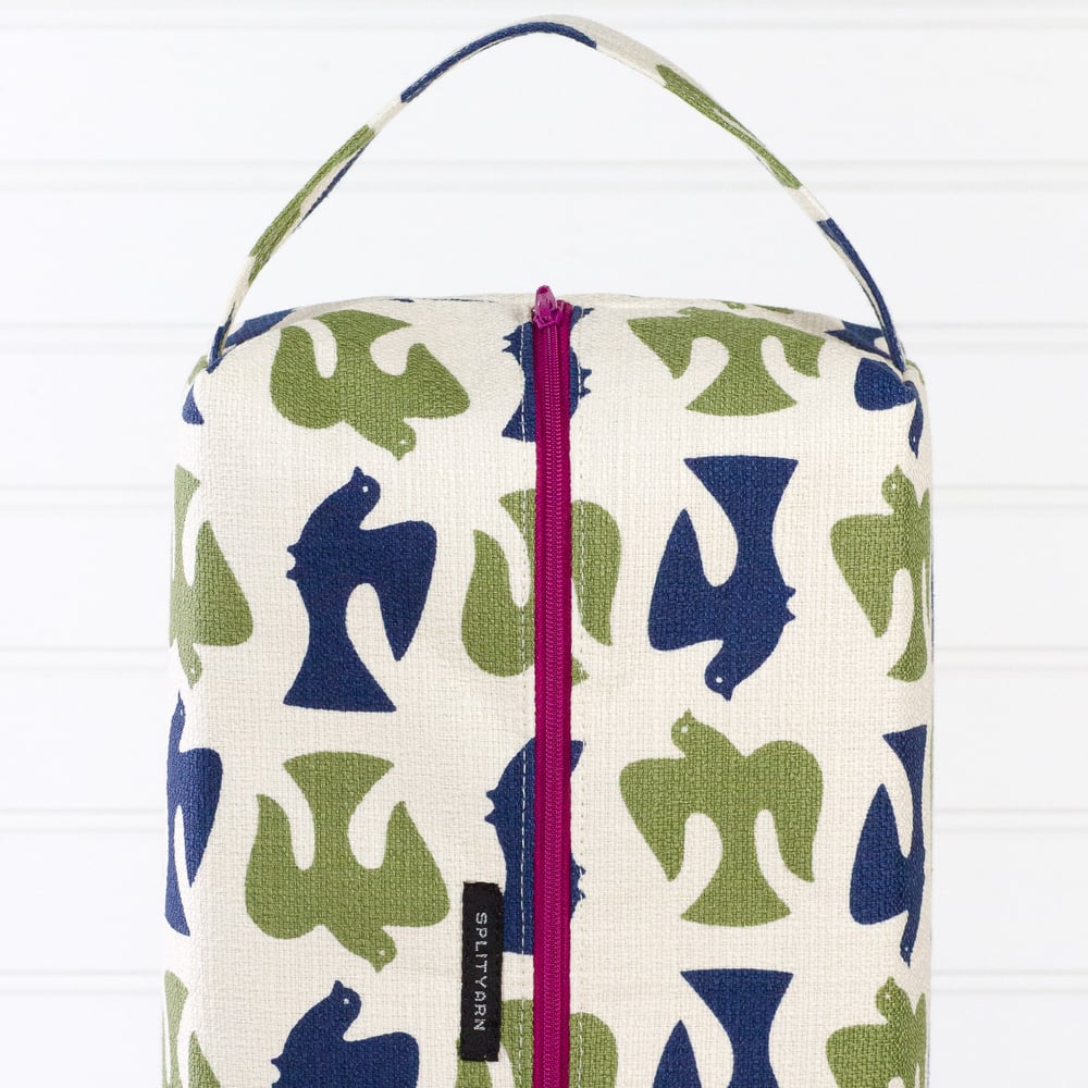 Image of Jessica Jones On the Fly Olive Biggie Boxbag