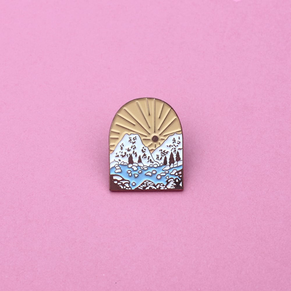Image of Nomad Pin