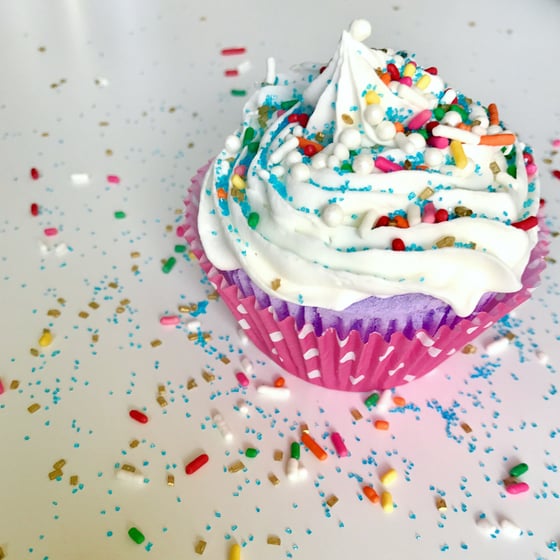 Image of Cupcake bomb