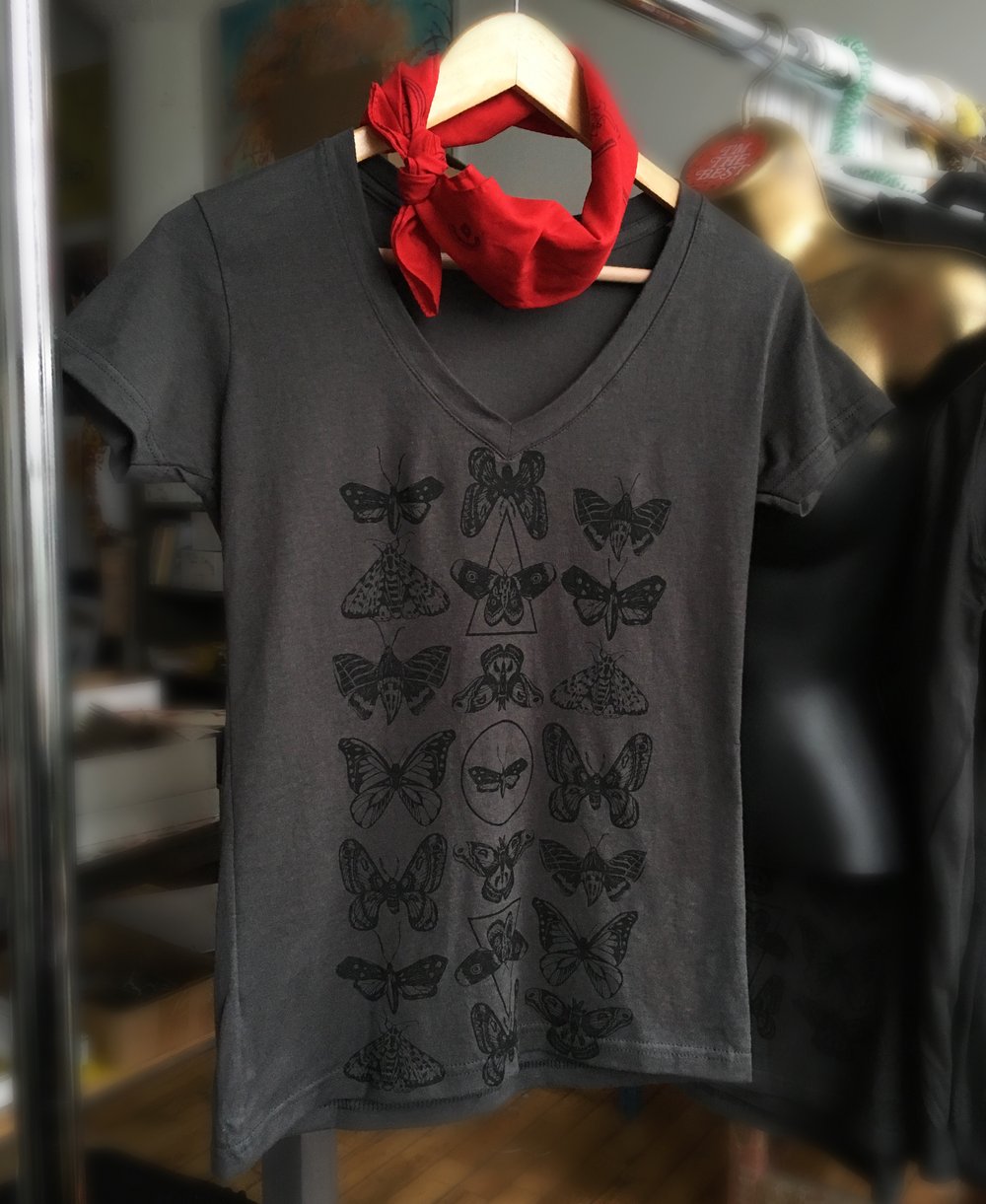 Moth Print V-neck Tee- Ladies Fit