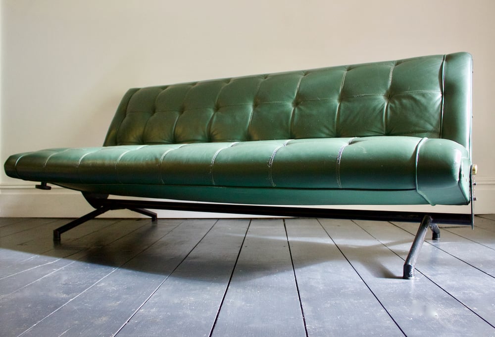 Image of D70 Leather Sofa by Osvaldo Borsani