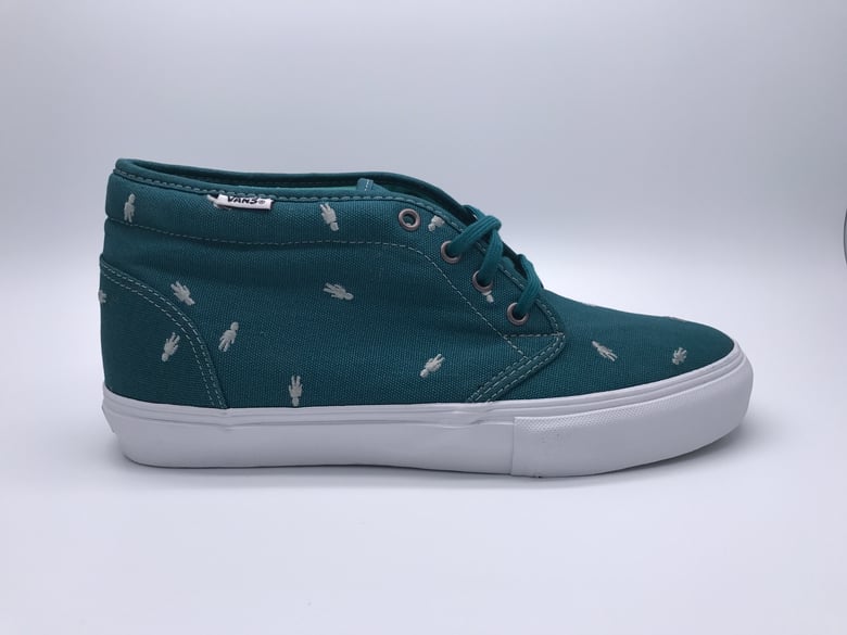Image of VANS CHUKKA PRO