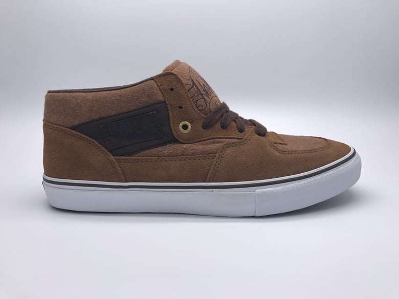 Image of VANS HALF CAB "S"