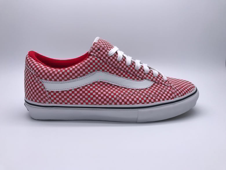 Image of VANS SUPREME OLD SKOOL
