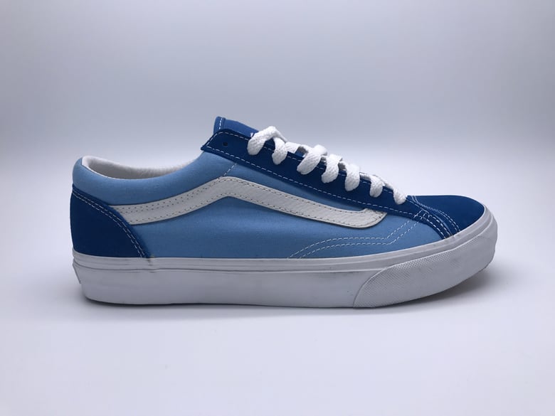 Image of VANS OLD SKOOL
