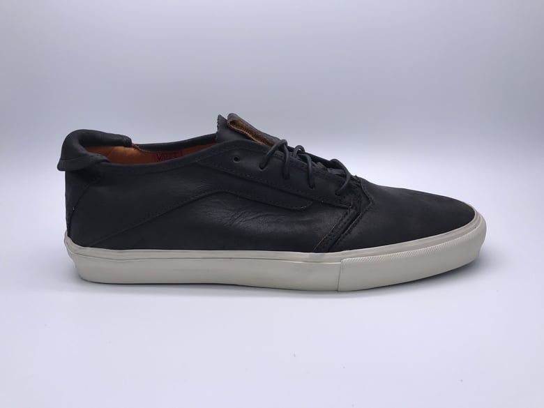 Image of VANS VELOCITA LX