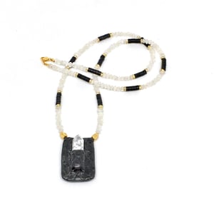 Image of AMULET necklace black/white