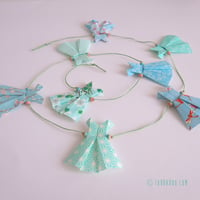Image 1 of Guirlande origami robes menthe et bleues