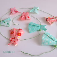 Image 1 of Guirlande origami robes menthe et roses