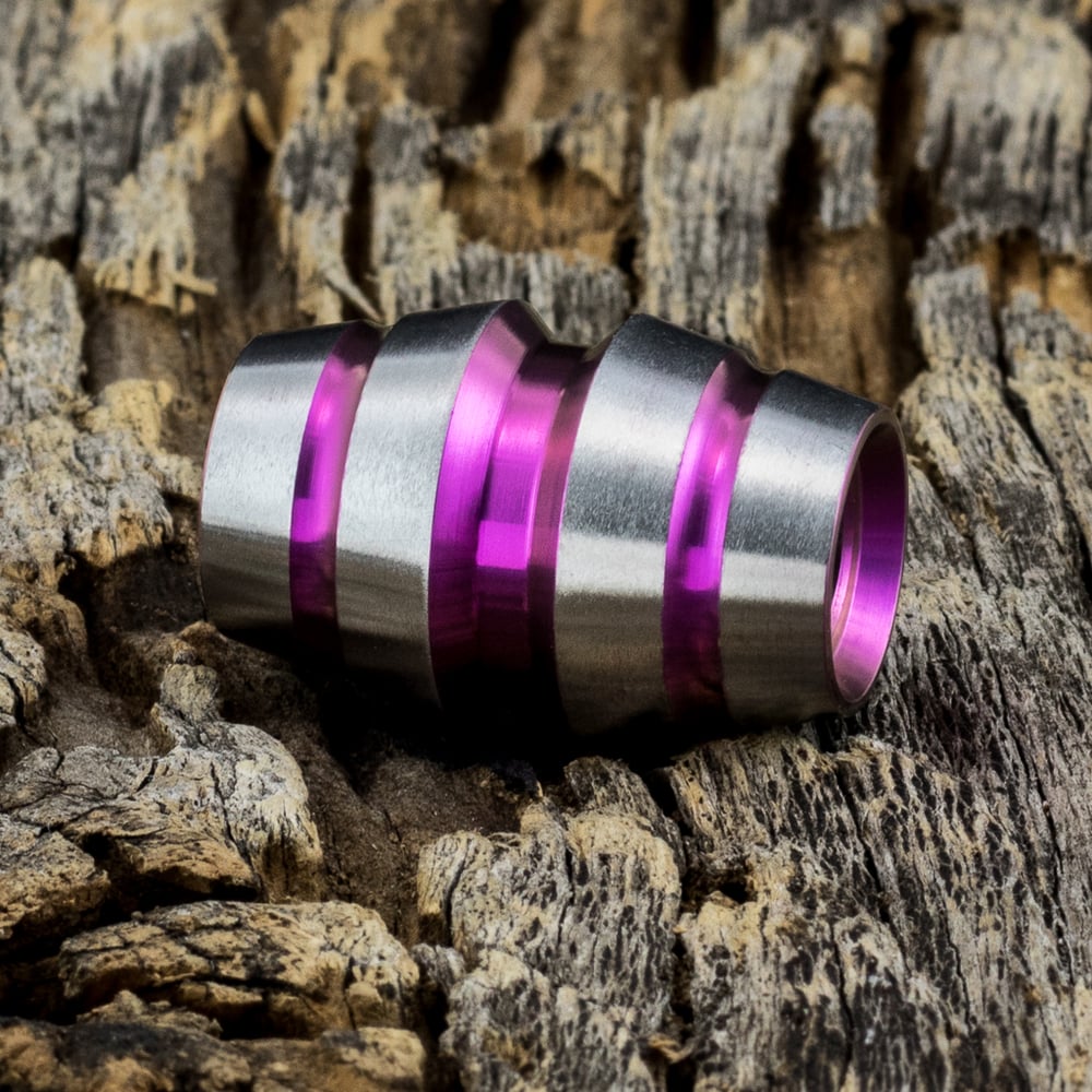 Image of Raptor Hot Pink Ti Bead #1