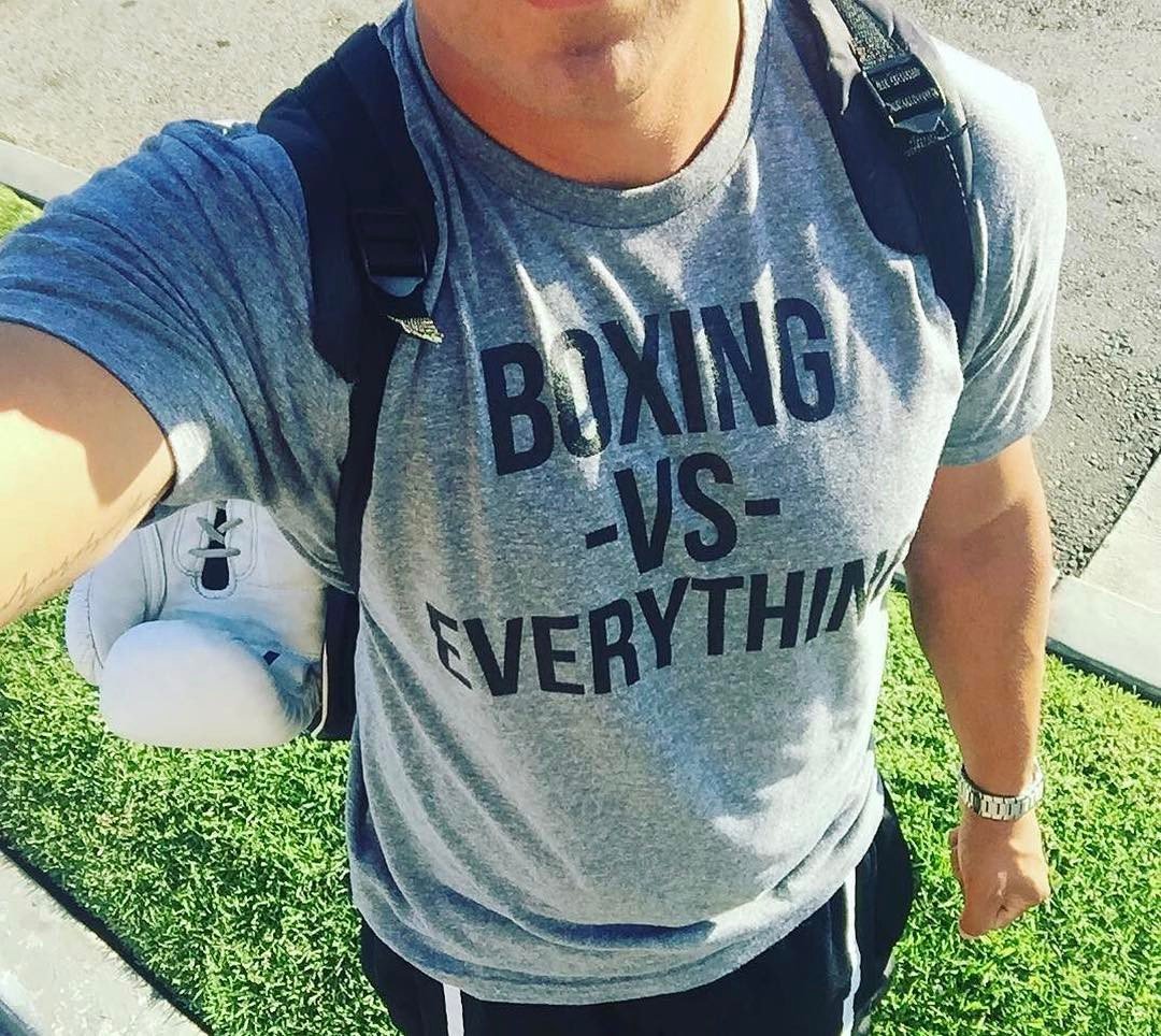 Image of women’s Gray  Boxing Vs everything T-shirts