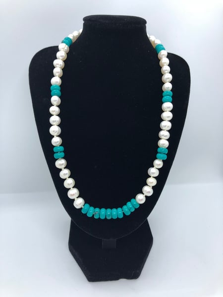 Image of Freshwater Cultured Pearls & Turquoise Necklace