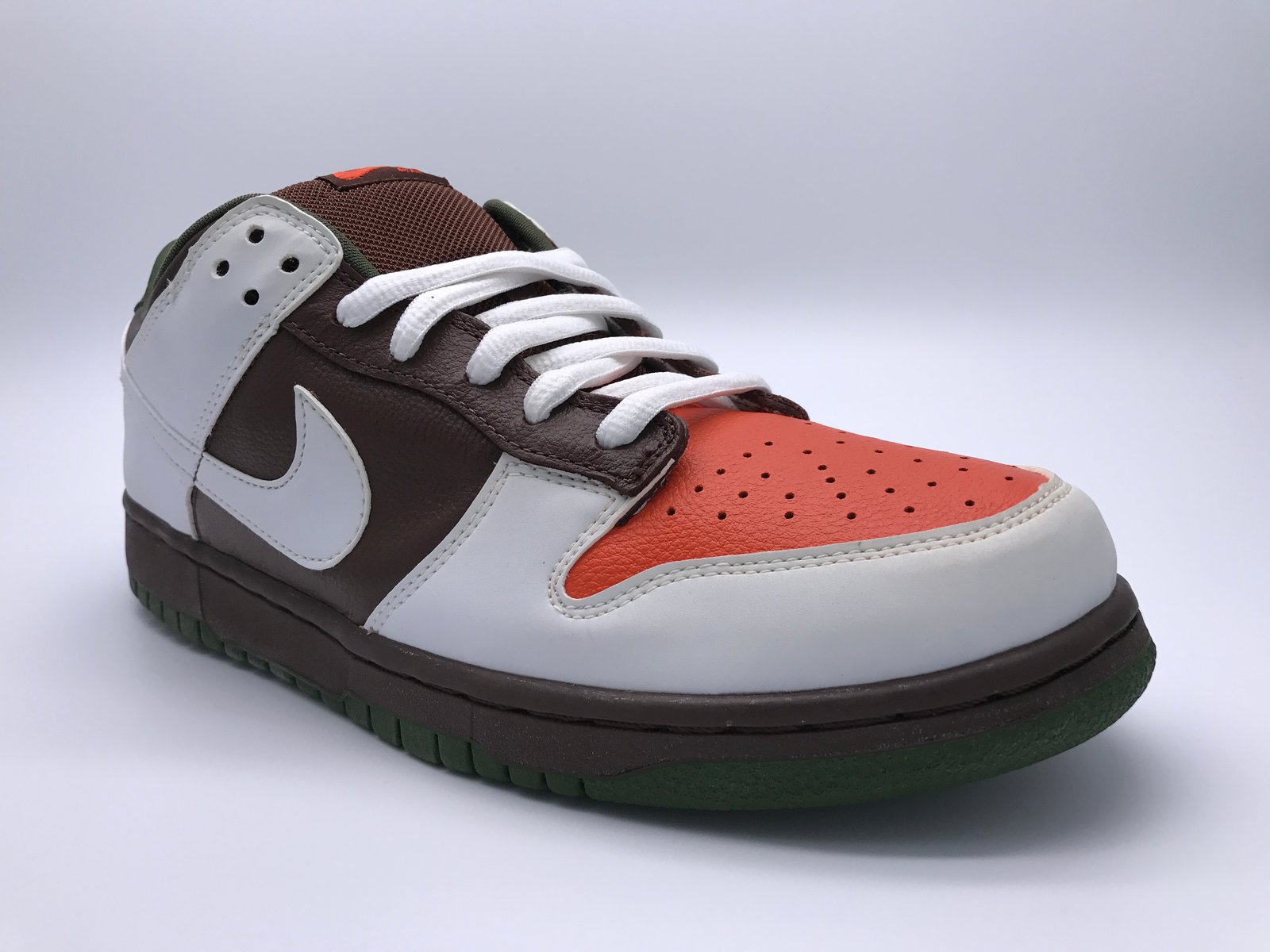 nike dunk oompa loompa