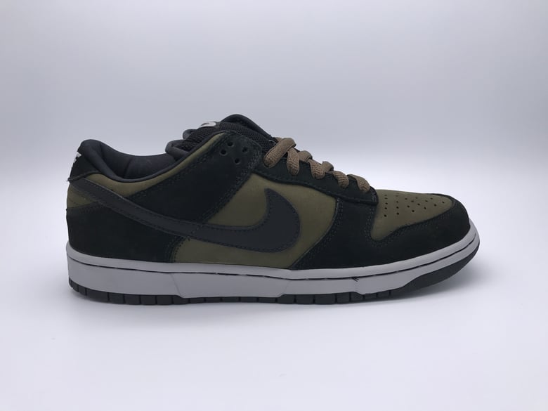 Image of NIKE DUNK LOW PRO SB "LODEN"