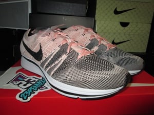Image of Flyknit Trainer "Sunset Tint"