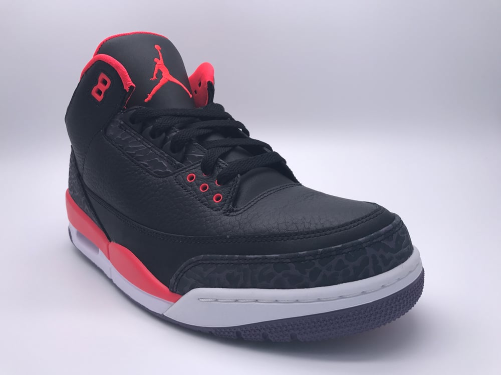 AIR JORDAN 3 RETRO 