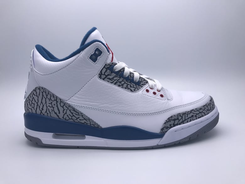 Image of AIR JORDAN 3 RETRO "TRUE BLUE"