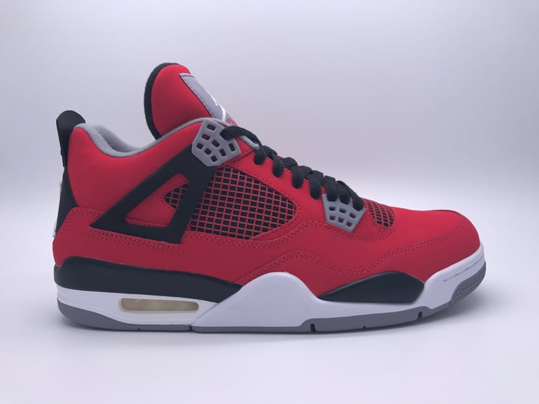 Image of AIR JORDAN 4 RETRO "TORO BRAVO"