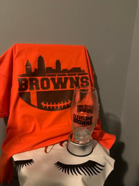 Image 5 of Browns shirt and sip combo