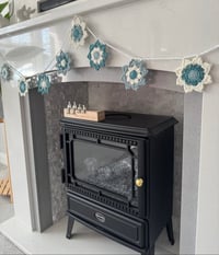 Image 2 of Flower Burst Garland