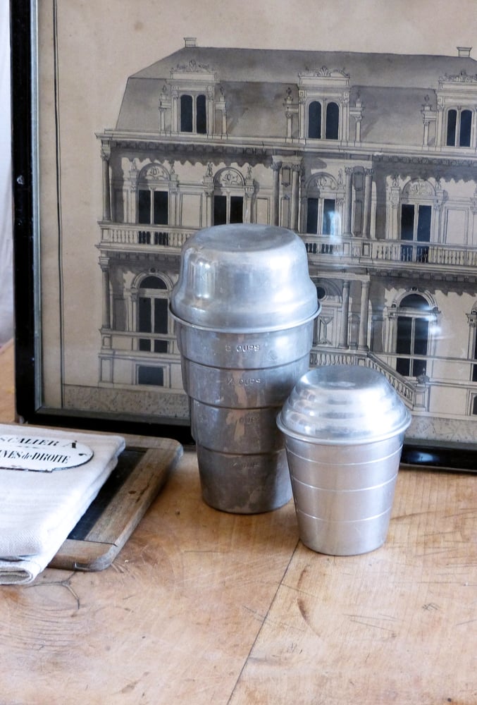 Image of Anciens shakers en aluminium