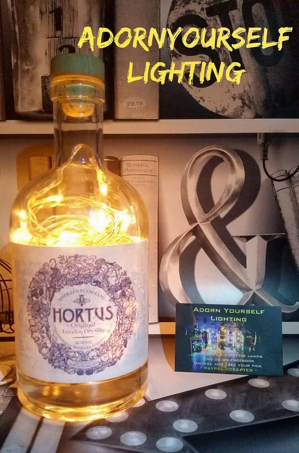 Image of Hortus Gin lamp