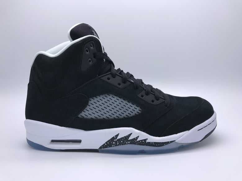 Image of AIR JORDAN 5 RETRO "OREO"