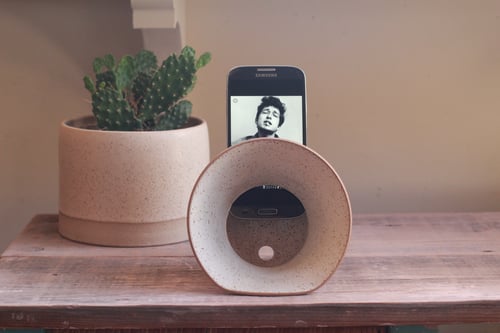 Image of Ceramic Phone Amplifier