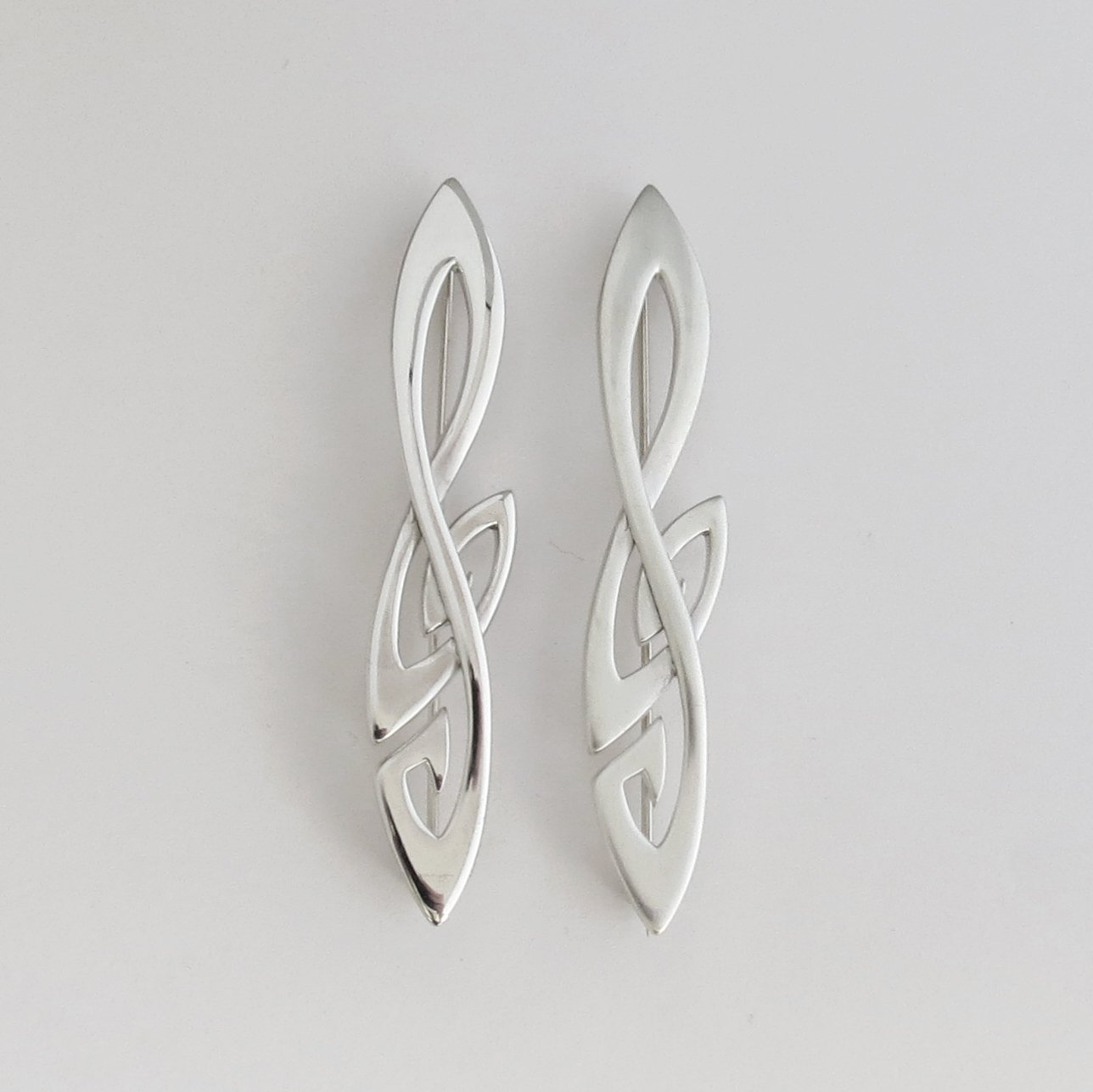 Image of Treble Clef Kilt Pin