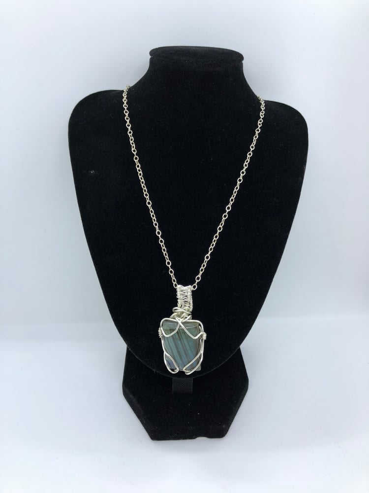 Image of Labradorite & Silverplated Wirewrapped Reversable Pendant on 18 inch Chain