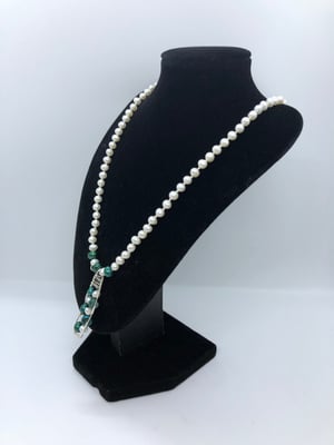 Image of Green & White Freshwater Cultured Pearl Necklace with 925 Sterling Silver Wirewrapped Pendant