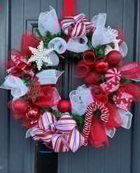 Candy themed Christmas wreath 