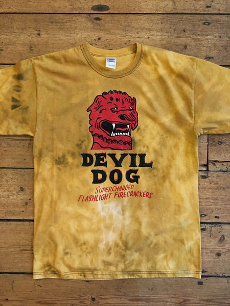 Image of 'Devil Dog' printed tee - L