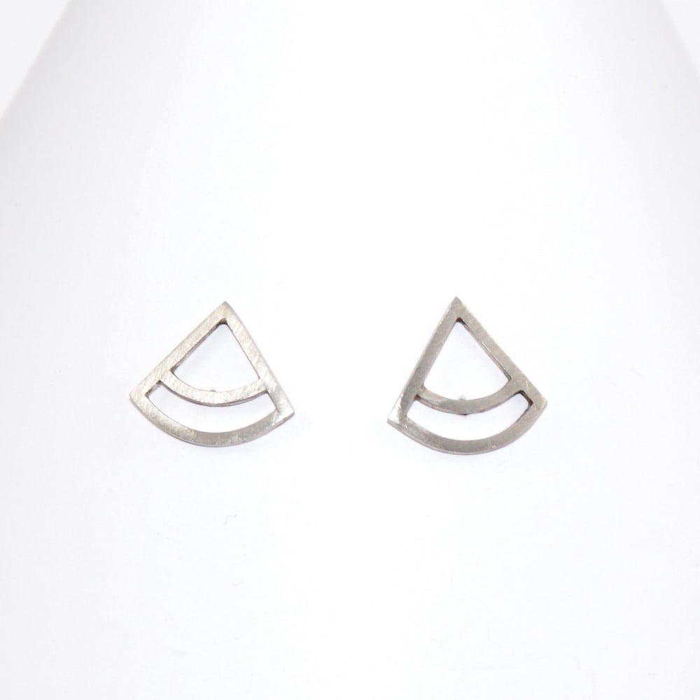 Image of Arc Stud Earrings