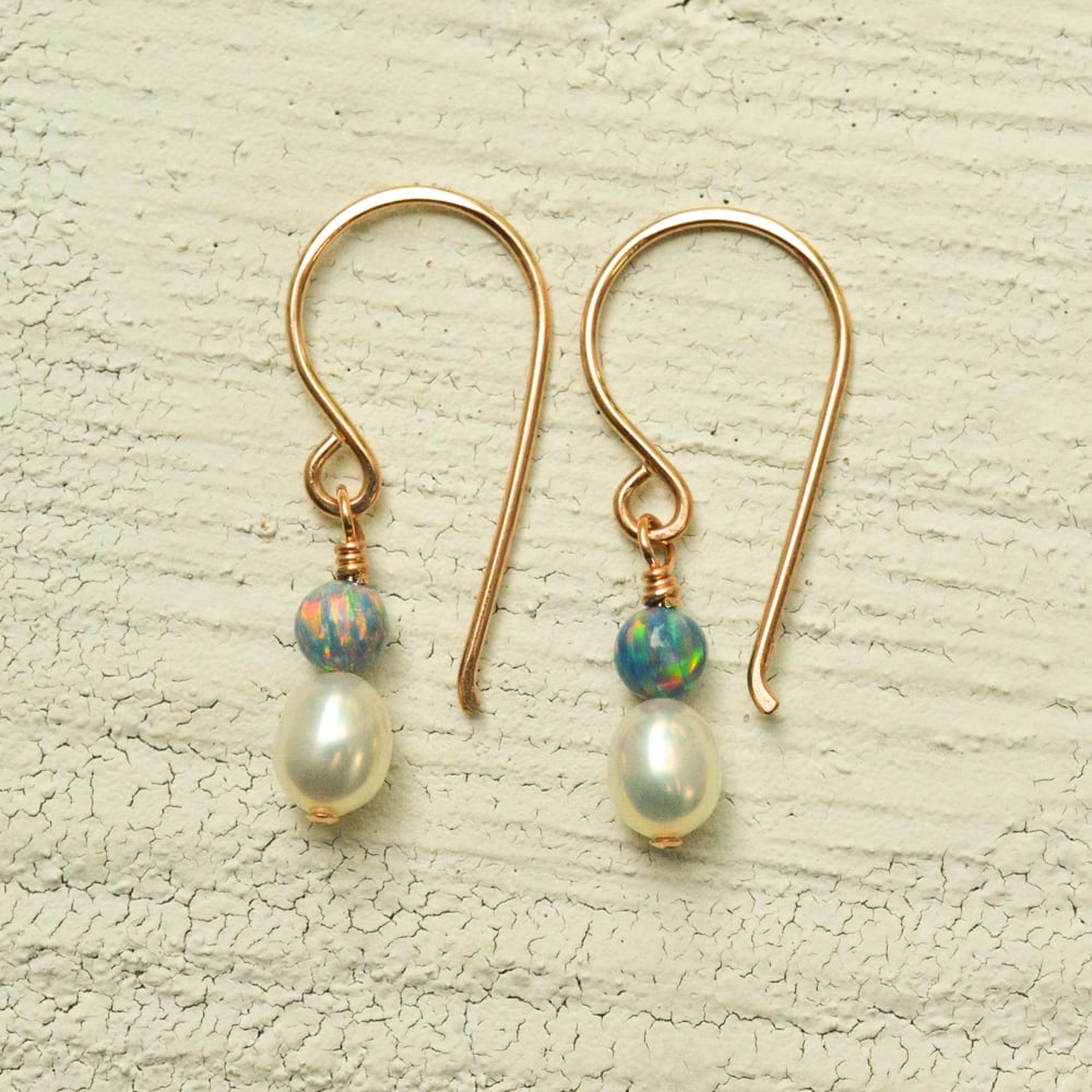 Image of White freshwater cultured pearl earrings simulated opals