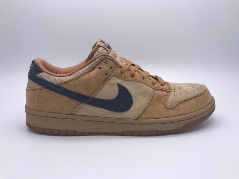 Image of NIKE DUNK LOW PRO "UN-FORBES"