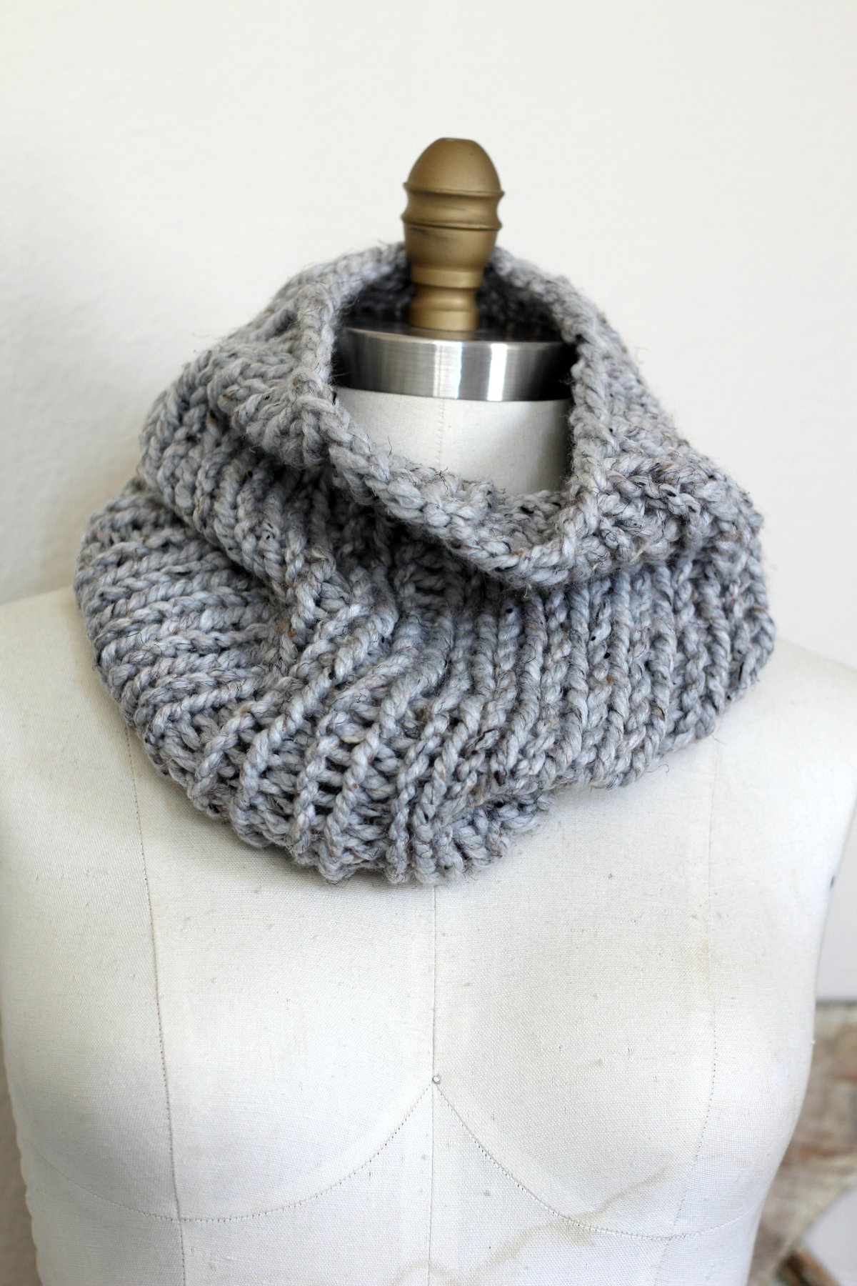 Image of City Hand Knit Cowl in Granite