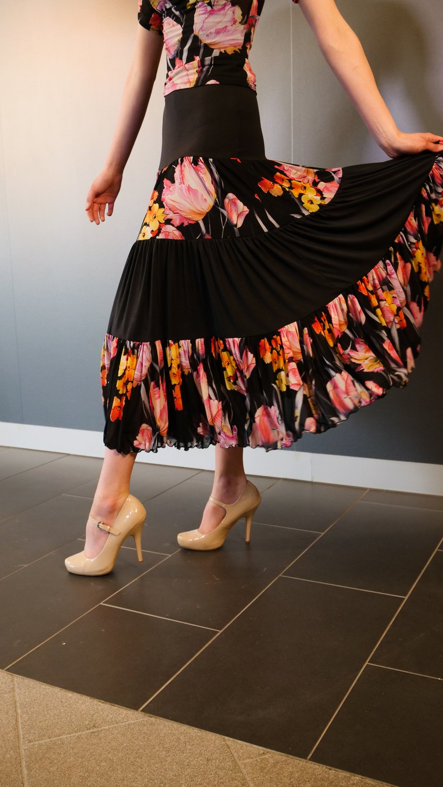 Image of J10115 Cloud Skirt FLORAL Dancewear latin ballroom