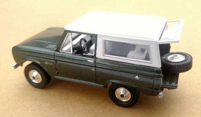 Image of Green Matchbox Collectibles 1:43 Bronco Diecast
