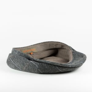 The Brooklin Check – Grey