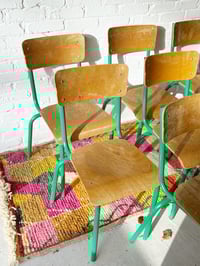 Image 2 of Chaise d’écolier 