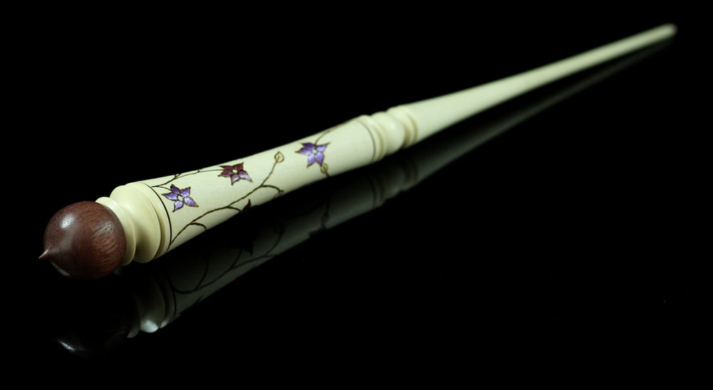 Image of Wand spindle in purpleheart and holly