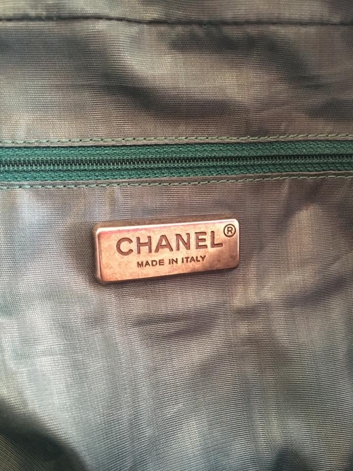 Image of CHANEL PARIS/NEW YORK (PNY) DISTRESSED QUILTED CALFSKIN EXPANDABLE FLAP BAG