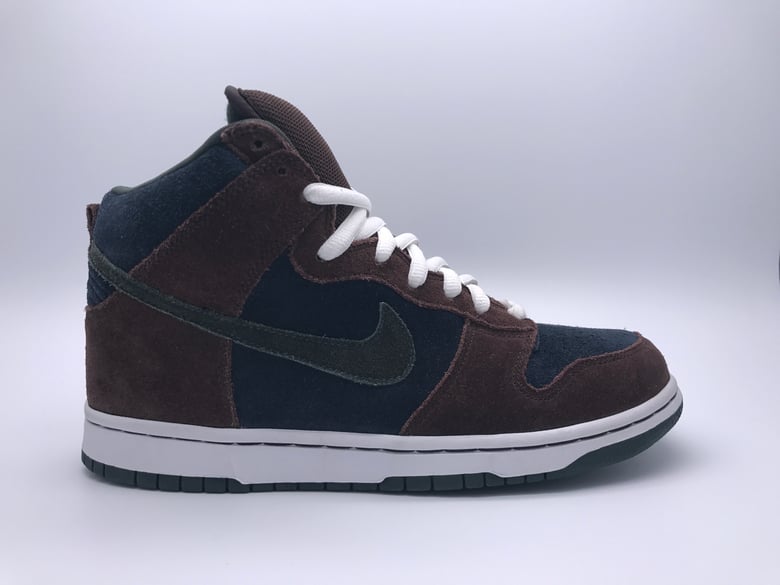 Image of NIKE DUNK HIGH PRO SB "PAUL BROWN"